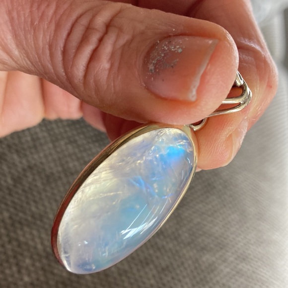 Large moonstone sterling pendant - Picture 4 of 4